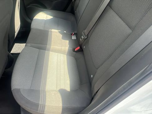 Used 2018 Hyundai Accent SE FWD image 18