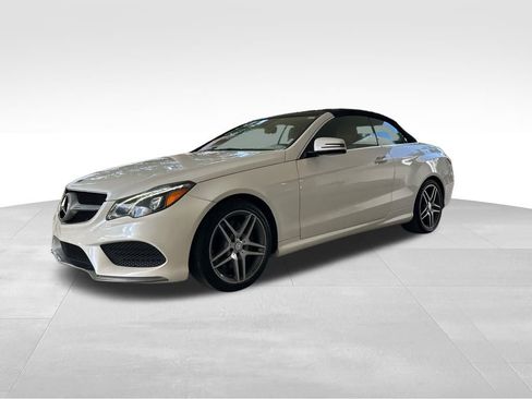 Used 2015 Mercedes-Benz E 550 Cabriolet image 2