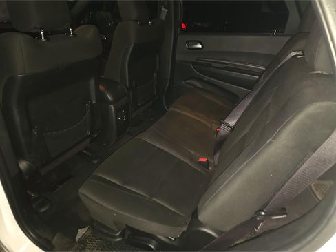 Used 2023 Dodge Durango SXT RWD image 5