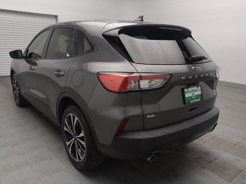 Used 2021 Ford Escape SE w/ SE Sport Appearance Package FWD image 5