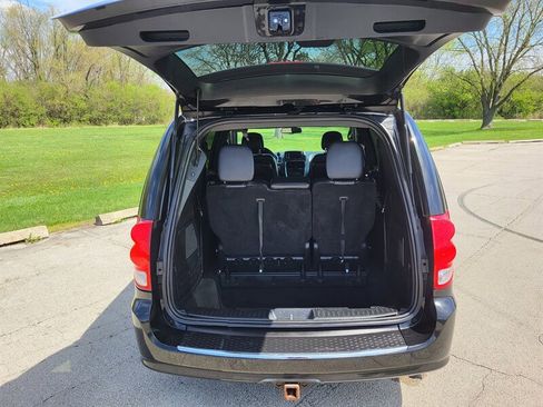 Used 2014 Dodge Grand Caravan R/T w/ Trailer Tow Group FWD image 10