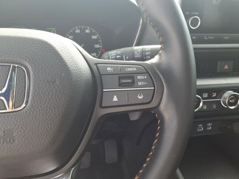 Used 2025 Honda CR-V Sport image 30