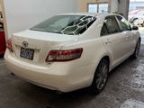 Used 2010 Toyota Camry LE image 6
