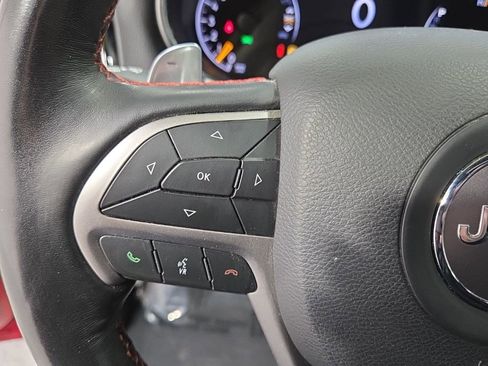 Used 2020 Jeep Grand Cherokee Trailhawk image 14