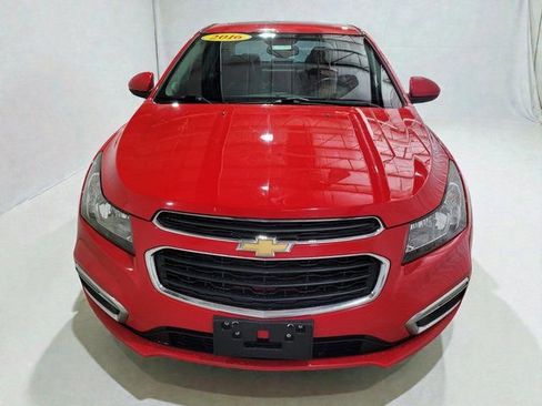 Used 2016 Chevrolet Cruze LT image 11