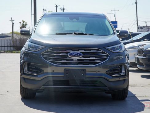 Used 2019 Ford Edge Titanium w/ Equipment Group 301A image 2