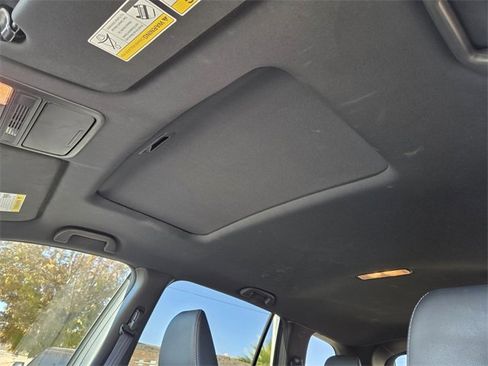 Used 2024 Honda Passport EX-L image 11