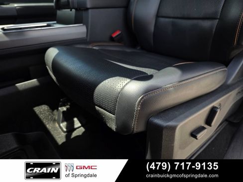 Used 2025 Ford F250 Lariat w/ Lariat Ultimate Package AWD/4WD image 23