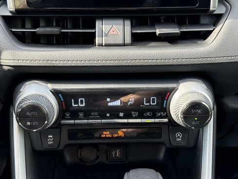 Used 2023 Toyota RAV4 XLE FWD image 6