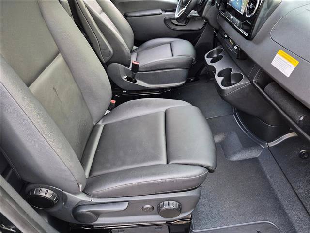 Used 2026 Mercedes-Benz Sprinter 2500 image 17