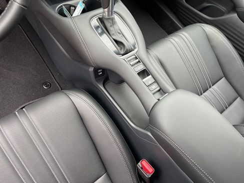 New 2026 Honda HR-V EX-L image 12
