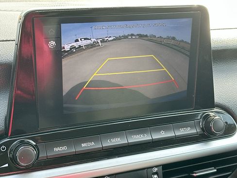 Used 2024 Kia Forte LXS image 17