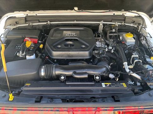 Certified 2022 Jeep Wrangler Unlimited Rubicon w/ LED Lighting Group image 37