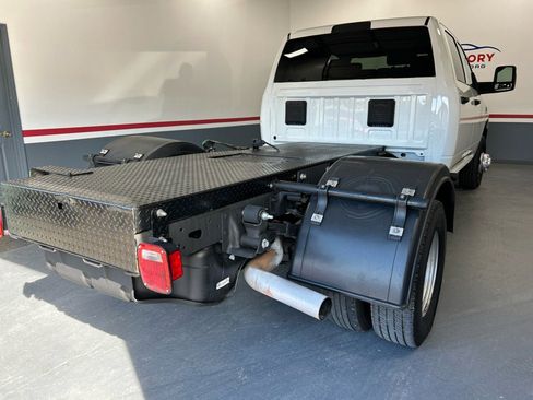 Used 2024 RAM 3500 Tradesman w/ Electrical Accessory Group image 3