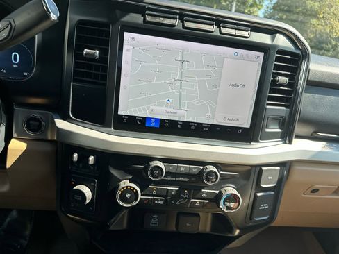 Used 2024 Ford F350 XLT w/ XLT Premium Package image 33