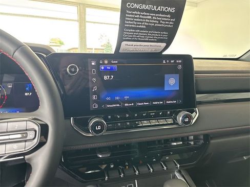 New 2025 Chevrolet Colorado Z71 w/ Technology Package image 24