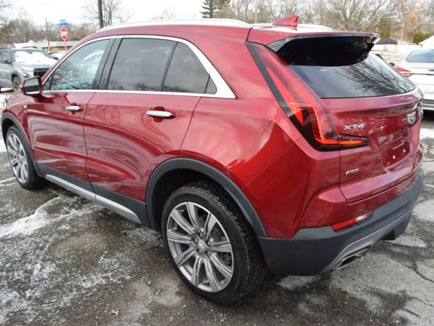 Used 2021 Cadillac XT4 Premium Luxury image 8