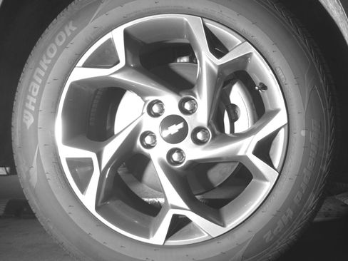 Used 2025 Chevrolet Trax LT FWD image 13
