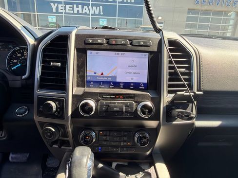 Used 2019 Ford F150 Lariat w/ Equipment Group 502A Luxury AWD/4WD image 16
