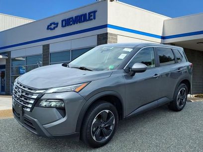 Used 2024 Nissan Rogue SV