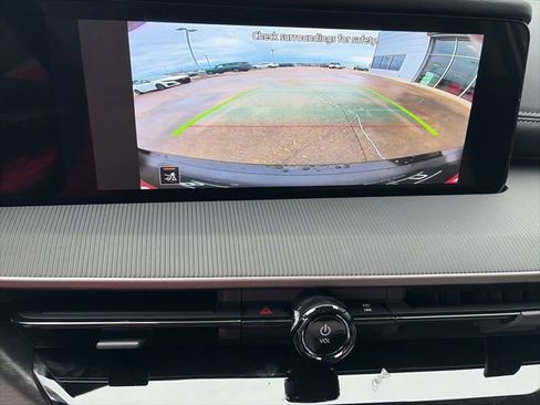 New 2026 Nissan Murano SV image 16