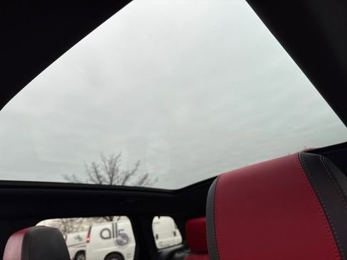 Used 2017 Land Rover Range Rover Evoque HSE Dynamic image 16