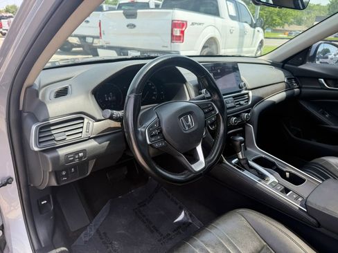Used 2022 Honda Accord EX-L image 16