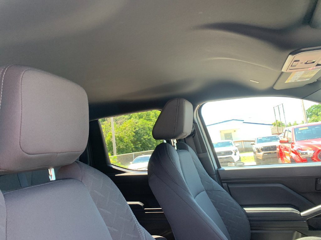 Used 2025 Toyota Tacoma SR RWD image 18