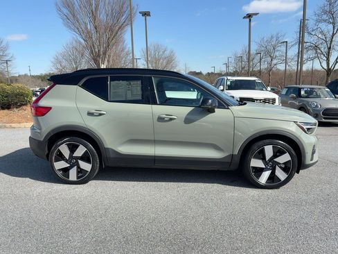 Certified 2024 Volvo XC40 Recharge Ultimate w/ Protection Package Premier image 8