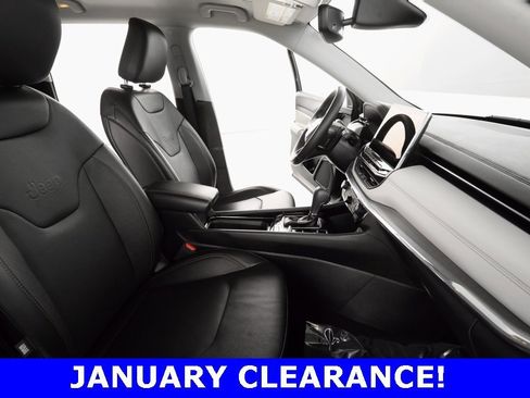 Certified 2022 Jeep Compass Limited image 12