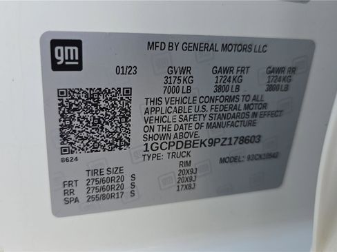 Used 2023 Chevrolet Silverado 1500 Custom image 9