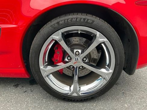 Used 2013 Chevrolet Corvette Grand Sport w/ 3LT Preferred Equipment Group RWD image 17