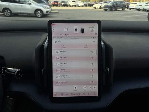 Used 2025 Volvo EX30 Ultra w/ Climate Package image 13