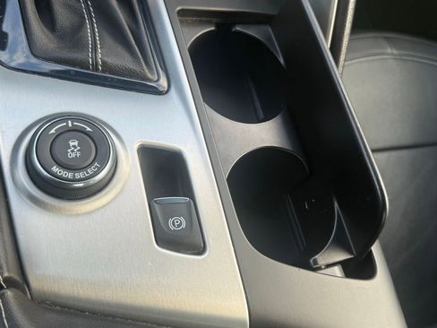 Used 2019 Chevrolet Corvette Stingray Coupe w/ Battery Protection Package image 17