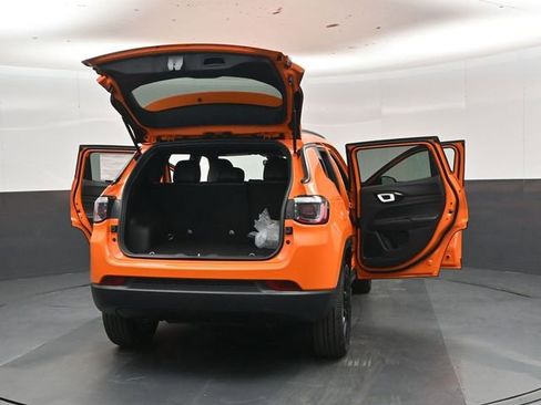 New 2026 Jeep Compass Latitude AWD/4WD image 50
