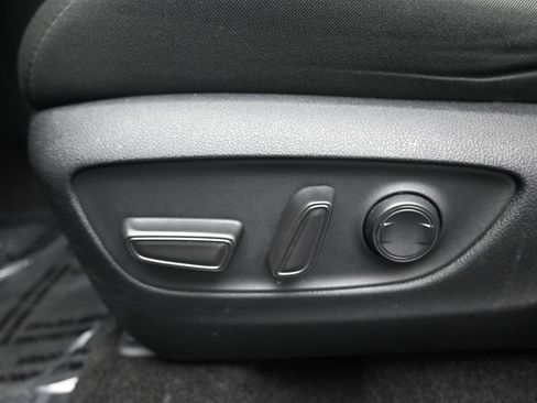 Used 2024 Toyota RAV4 XLE FWD image 10