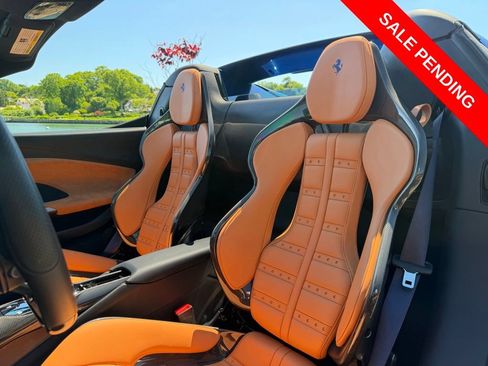Used 2024 Ferrari 296 GTS RWD image 18