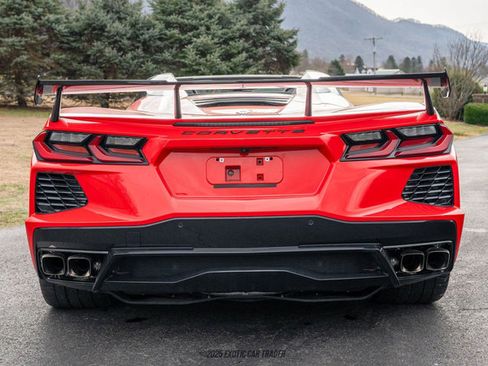 Used 2021 Chevrolet Corvette Stingray Convertible 3LT Z51 w/ Z51 Performance Package image 7