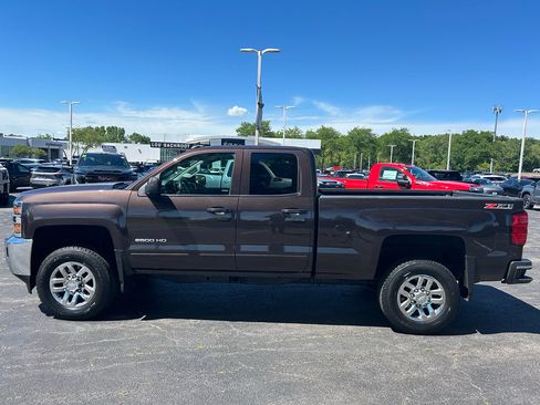 Used 2016 Chevrolet Silverado 2500 LT w/ LT Convenience Package AWD/4WD image 8