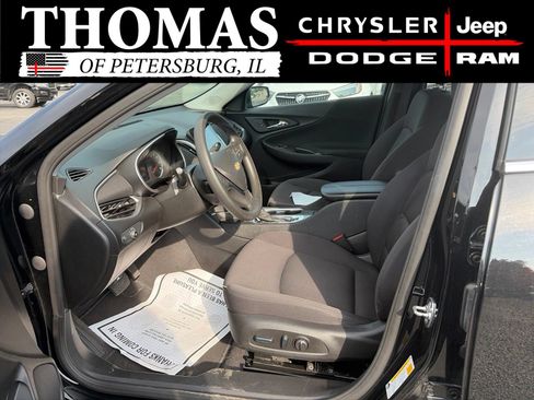 Used 2025 Chevrolet Malibu LT FWD image 10