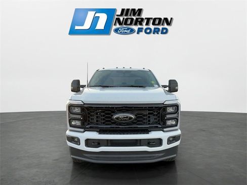 New 2026 Ford F250 XLT w/ XLT Premium Package image 8