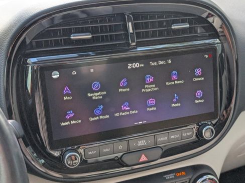 Certified 2023 Kia Soul EX image 37