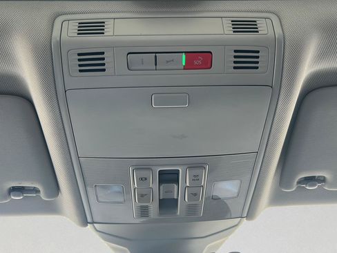 Used 2020 Volkswagen Jetta SEL FWD image 12