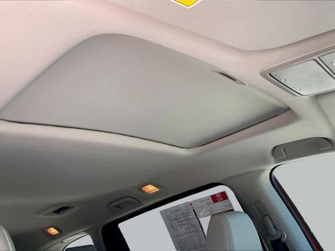 Used 2025 Honda Odyssey EX-L image 13