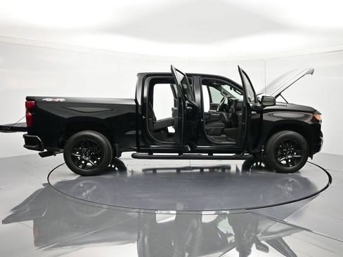 Used 2023 Chevrolet Silverado 1500 Custom w/ Rally Edition image 47