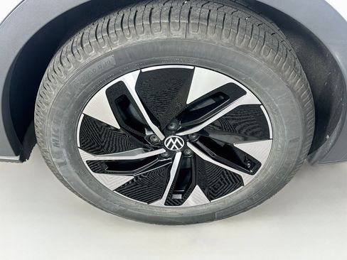 Used 2022 Volkswagen ID.4 Pro S RWD image 11
