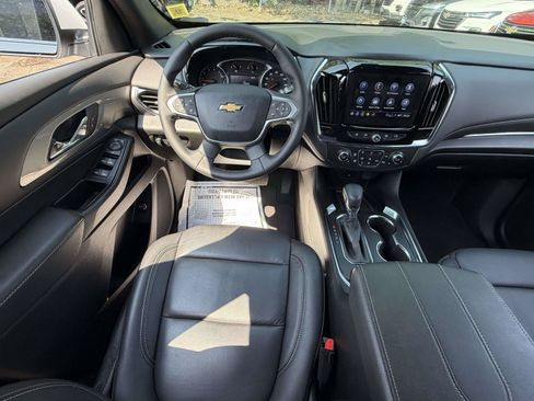 Certified 2023 Chevrolet Traverse LT AWD/4WD image 14