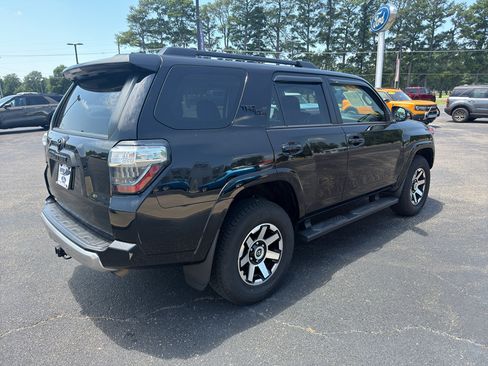 Used 2024 Toyota 4Runner TRD Off-Road Premium w/ Moonroof Package AWD/4WD image 7