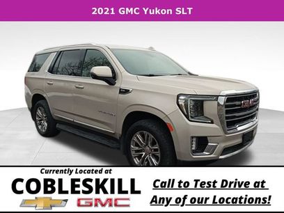 Used 2021 GMC Yukon SLT w/ SLT Luxury Package