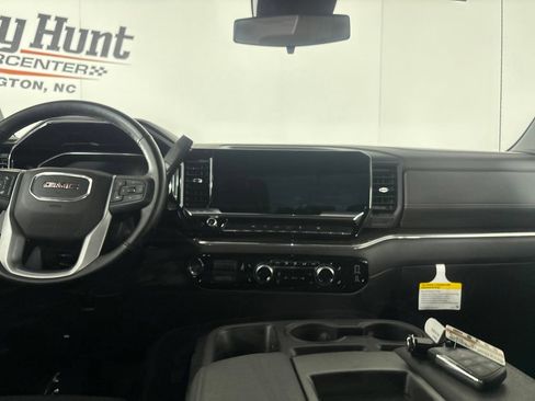 Used 2025 GMC Sierra 1500 Elevation AWD/4WD image 24